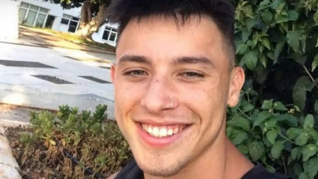 Λ. Ποσειδώνος: Σκηνές αρχαίας τραγωδίας στην οικογένεια του 25χρονου Αλέξη – Ο πατέρας του, μόλις άκουσε την τραγική είδηση…