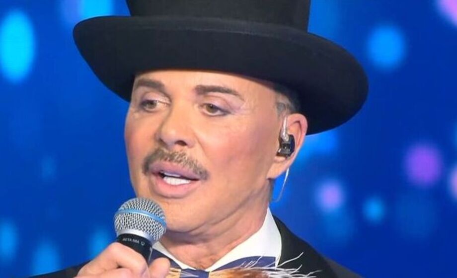 J2US – Λάκης Γαβαλάς: Δύσκολες στιγμές στη σκηνή! Αιφνιδίασε τους κριτές! Πέθανε δικός μου…