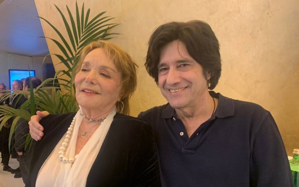 Συγκλονίζει η τελευταία ανάρτηση του γιου της Μπέτυ Αρβανίτη, πριν από τον θάνατό του – Ανατριχιαστικό…