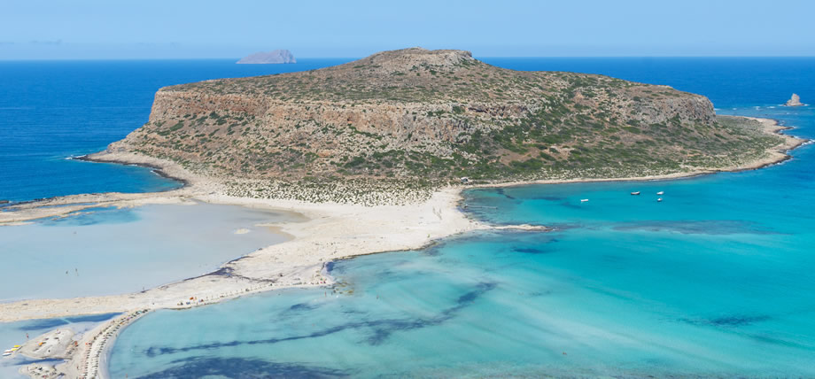 Ελλάδα: Σοκαριστικό! Βρήκε τραγικό θάνατο στις διακοπές μπροστά στα 3 της παιδιά