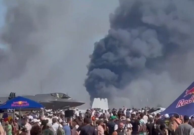 Τανάγρα: Νεκροί οι δύο πιλότοι του Phantom – Γιατί δεν εγκατέλειψαν το αεροσκάφος; Η λεπτομέρεια στα βίντεο